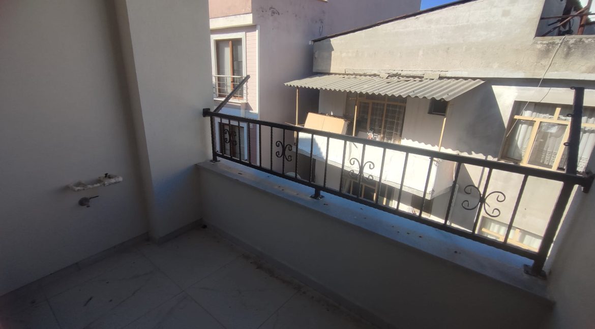 Küçükkuyu'da Kiralık Sıfır Daireler (26)