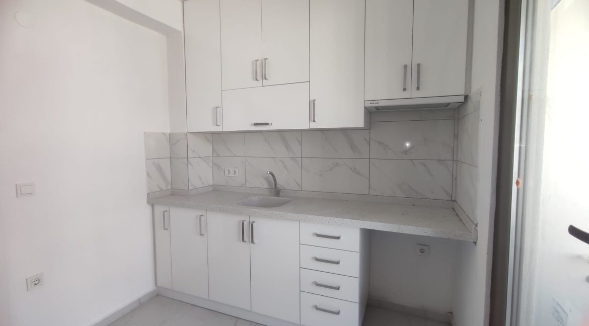 Küçükkuyu'da Kiralık Sıfır Daireler (27)