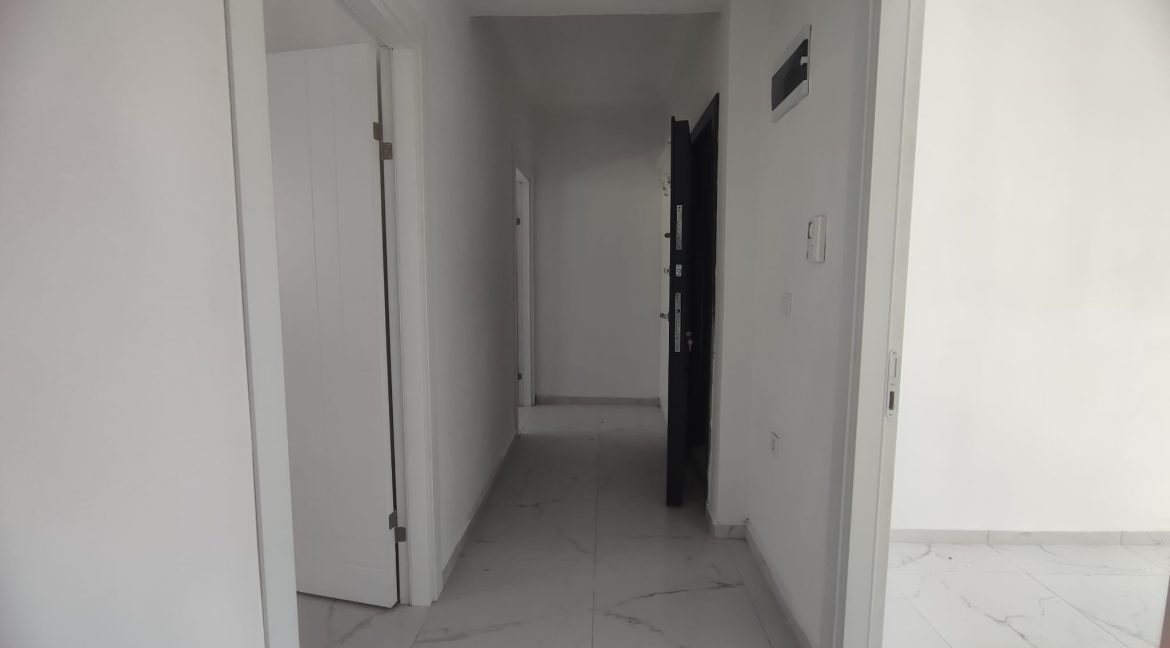 Küçükkuyu'da Kiralık Sıfır Daireler (36)