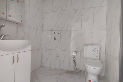 Küçükkuyu'da Kiralık Sıfır Daireler (37)