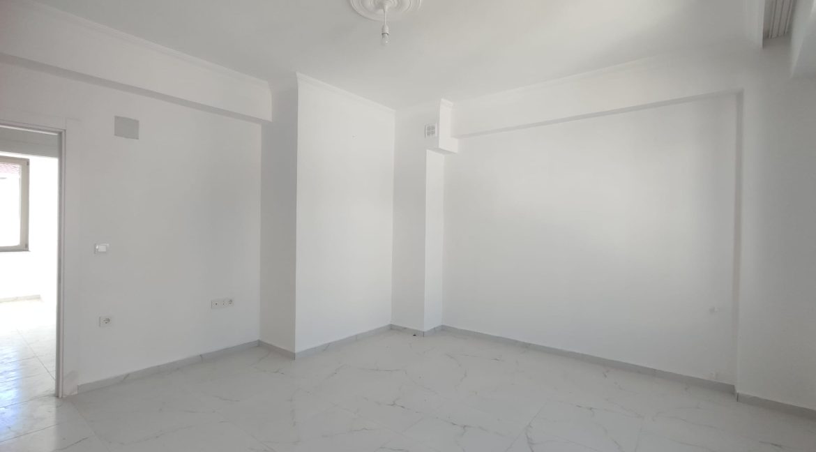 Küçükkuyu'da Kiralık Sıfır Daireler (39)