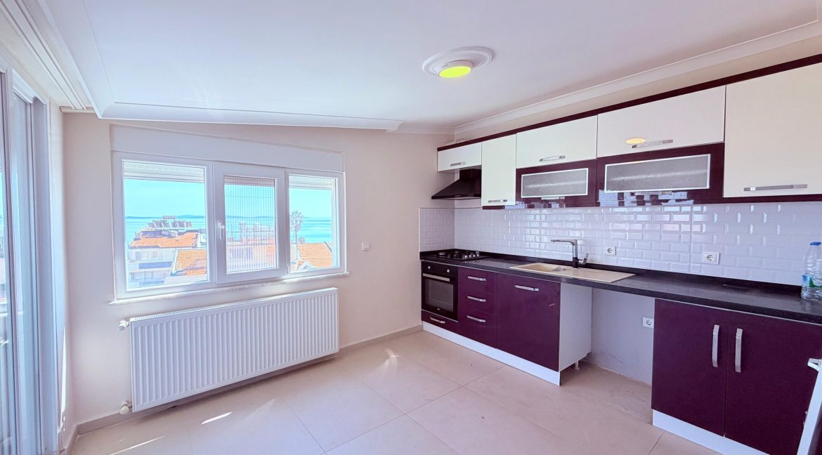 Sahil Mahallesi’nde Satılık Deniz Manzaralı 3+1 DubleksWhatsApp Image 2026-04-22 at 13.38.48 (11)