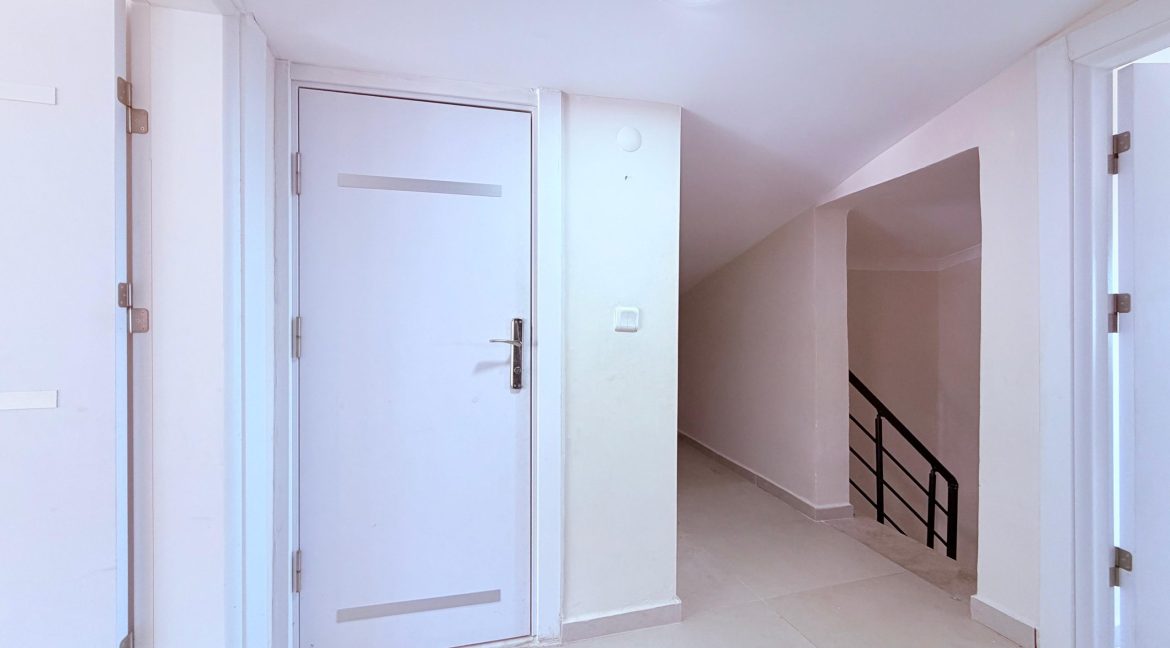 Sahil Mahallesi’nde Satılık Deniz Manzaralı 3+1 DubleksWhatsApp Image 2026-04-22 at 13.38.48 (5)