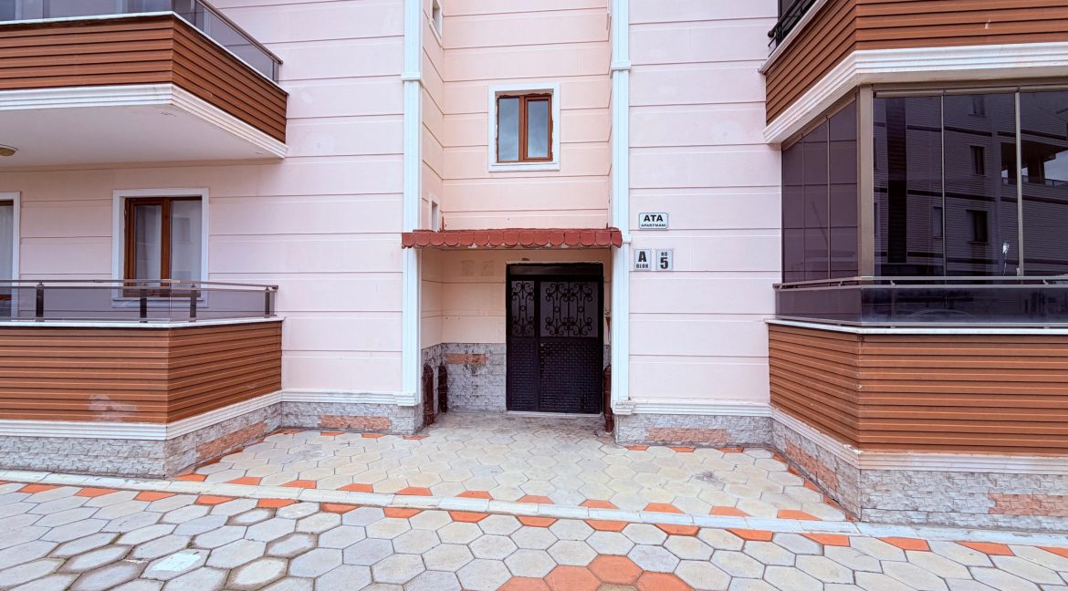 Küçükkuyu Gökçepe Mahallesi’nde Satılık 3+1 Kat Dubleksi