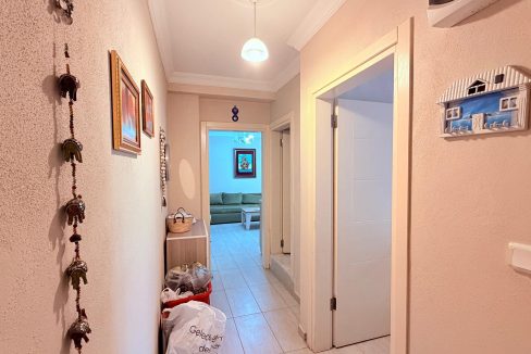 Küçükkuyu'da Satılık 1+1 Bahçe Katı Daire