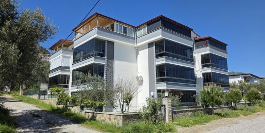 Küçükkuyu'da Satılık 3+1 Müstakil Bahçeli Kaloriferli Dubleks