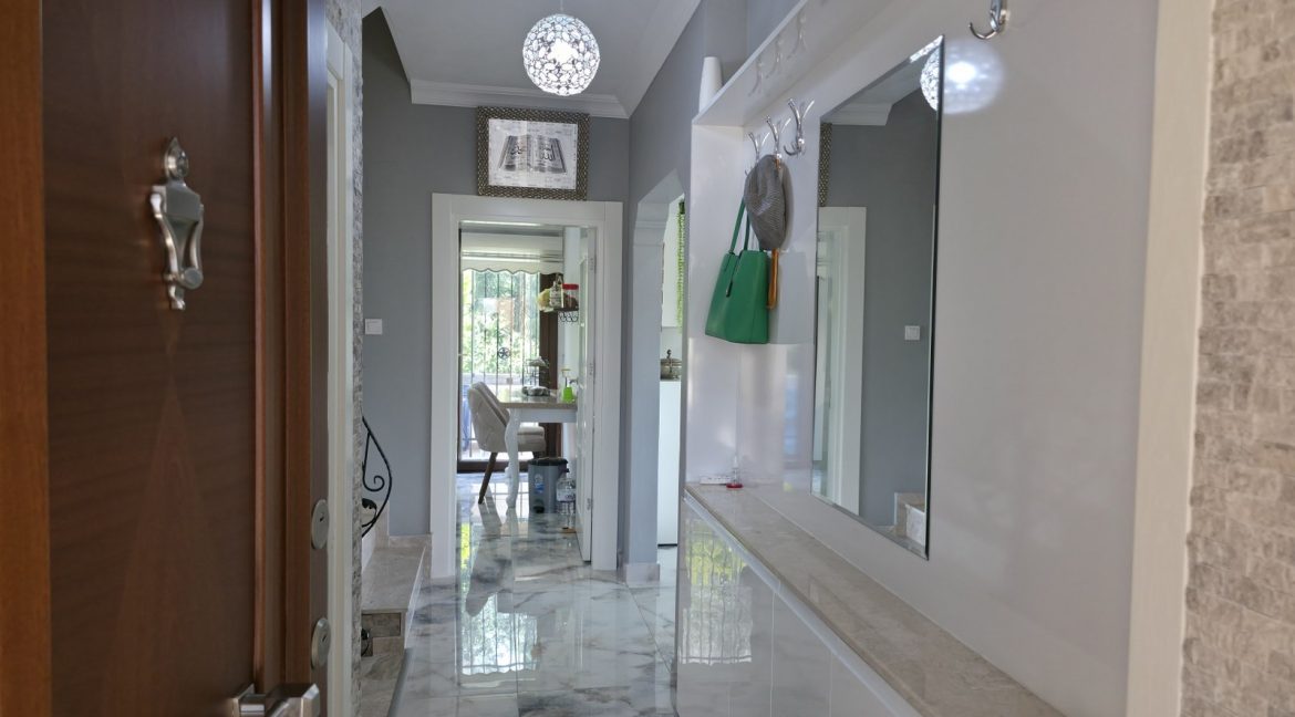 Ultra Lüks Eşyalı Deniz Manzaralı Satılık Müstakil Villa (16)