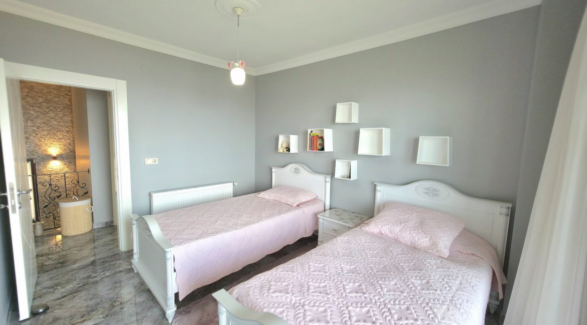 Ultra Lüks Eşyalı Deniz Manzaralı Satılık Müstakil Villa (34)