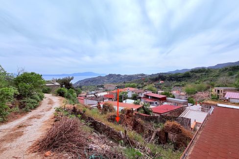 Assos Kayalar Köyü’nde Satılık 192 m² İmarlı Arsa