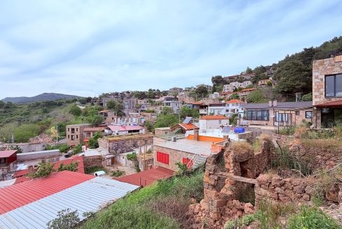 Assos Kayalar Köyü’nde Satılık 192 m² İmarlı Arsa