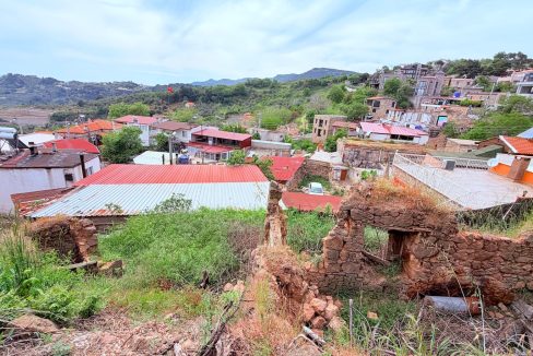 Assos Kayalar Köyü’nde Satılık 192 m² İmarlı Arsa