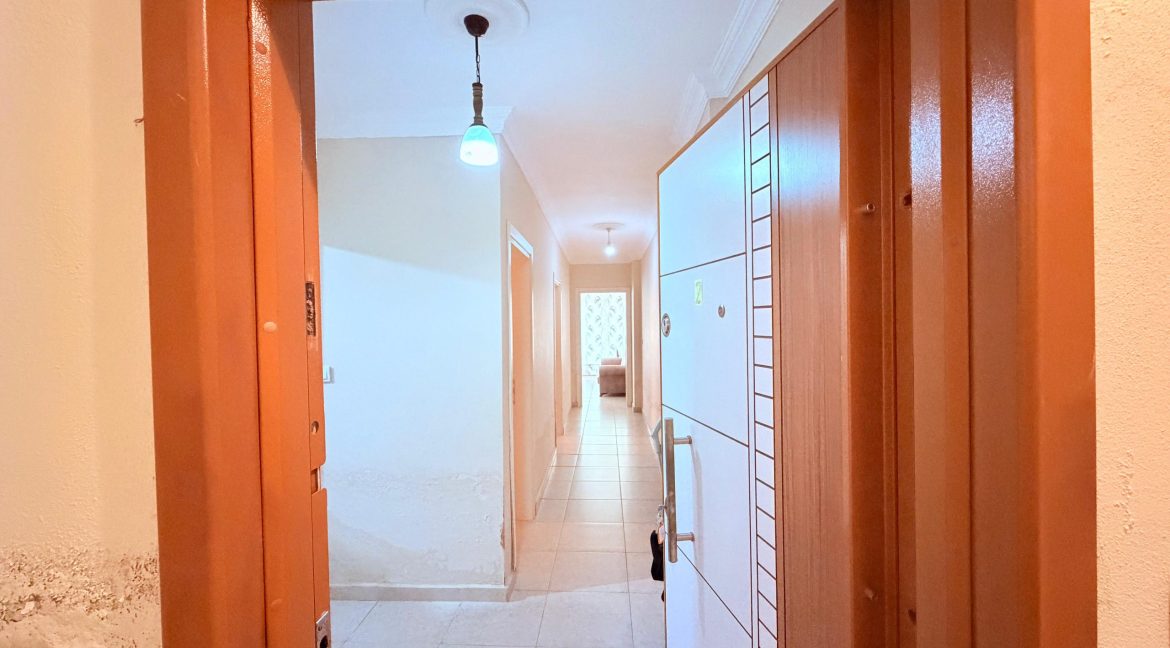 Mıhlı Mahallesi'nde Satılık 2+1 Bahçe Katı Daire
