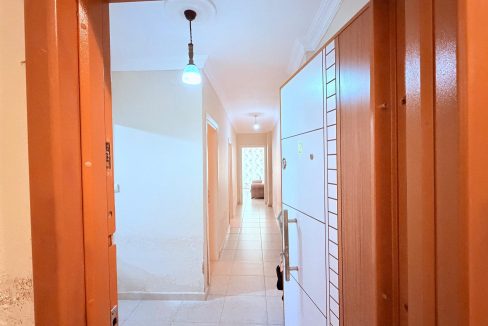 Mıhlı Mahallesi'nde Satılık 2+1 Bahçe Katı Daire