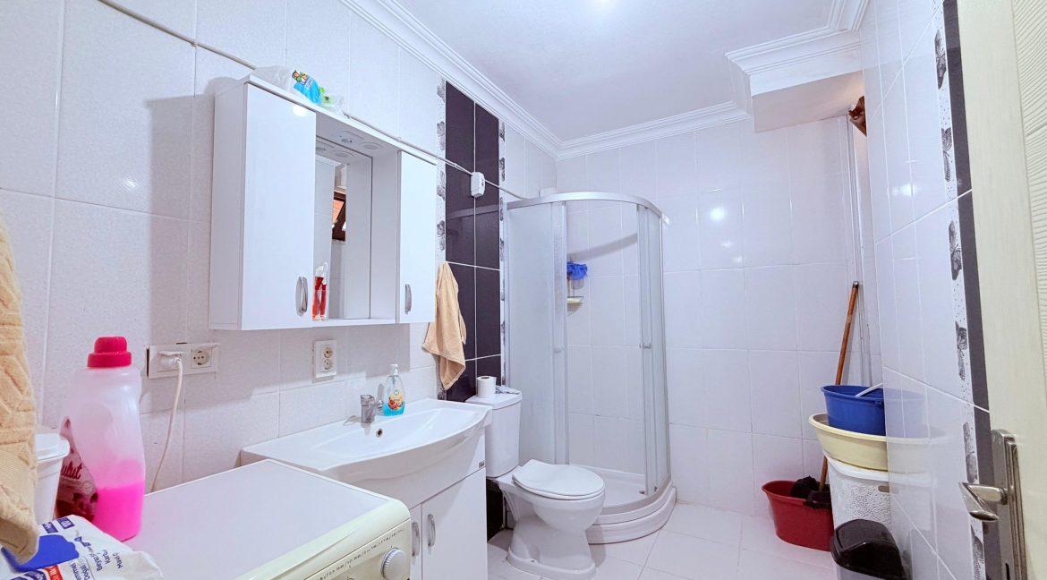 Mıhlı Mahallesi'nde Satılık 2+1 Bahçe Katı Daire
