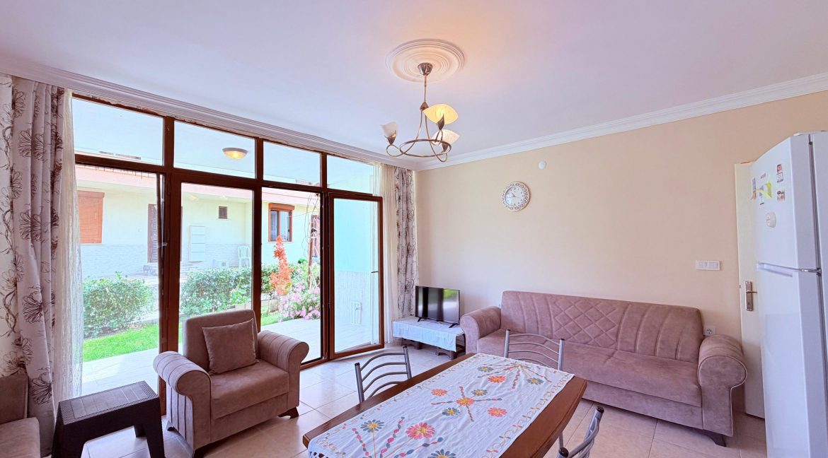 Mıhlı Mahallesi'nde Satılık 2+1 Bahçe Katı Daire