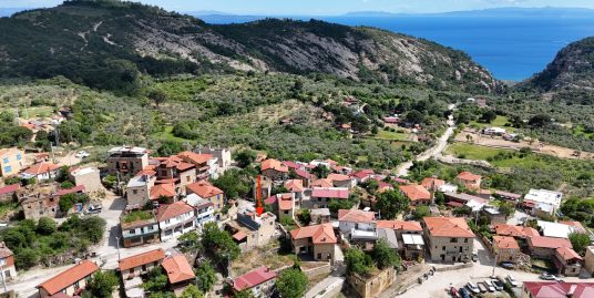 Arıklı Köyü’nde Satılık Panoramik Deniz Manzaralı Müstakil Taş Ev