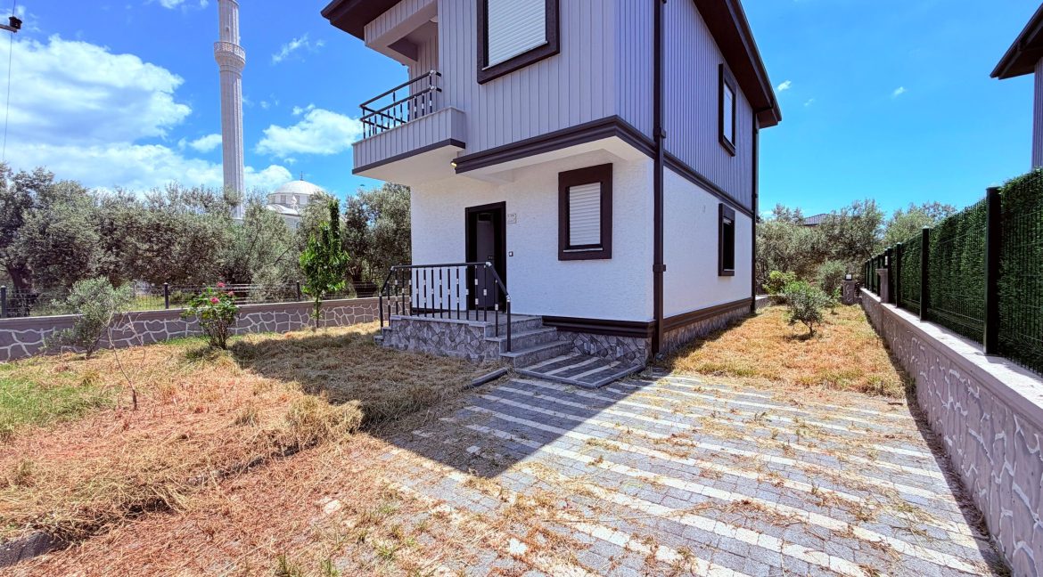 Mıhlı Mahallesi'nde Satılık Tam Müstakil Sıfır Villa (1)