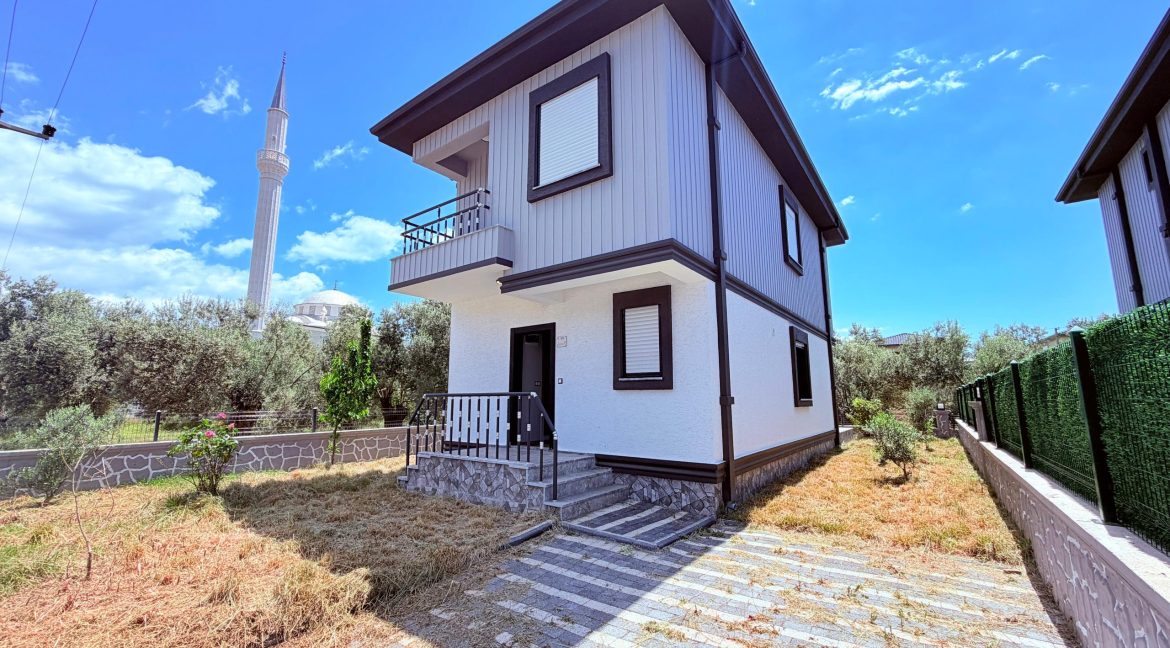 Mıhlı Mahallesi'nde Satılık Tam Müstakil Sıfır Villa (2)