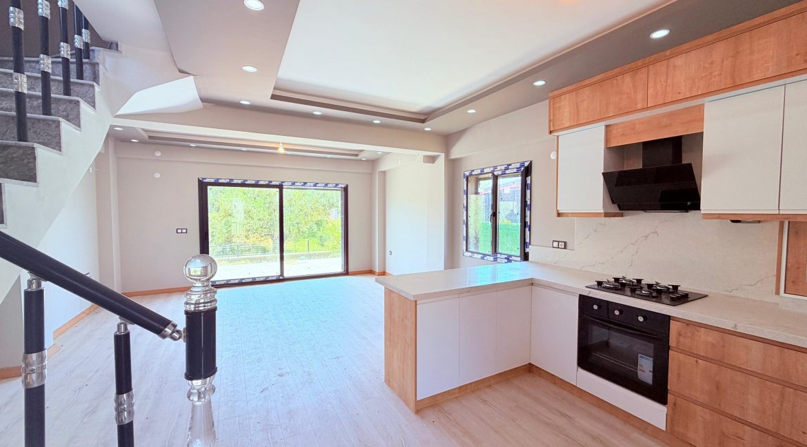 Mıhlı Mahallesi'nde Satılık Tam Müstakil Sıfır Villa (5)