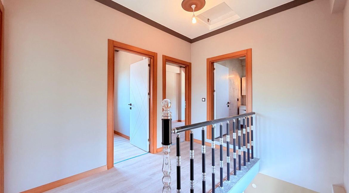 Mıhlı Mahallesi'nde Satılık Tam Müstakil Sıfır Villa (7)