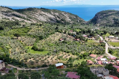 SATILIK DOĞA MANZARALI İMARLI ARSA